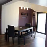 De L'alise, Ferienhaus