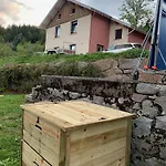 De L'alise, Ferienhaus